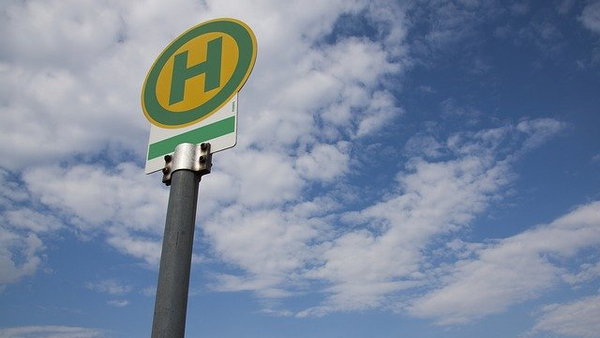 Bushaltestellenschild