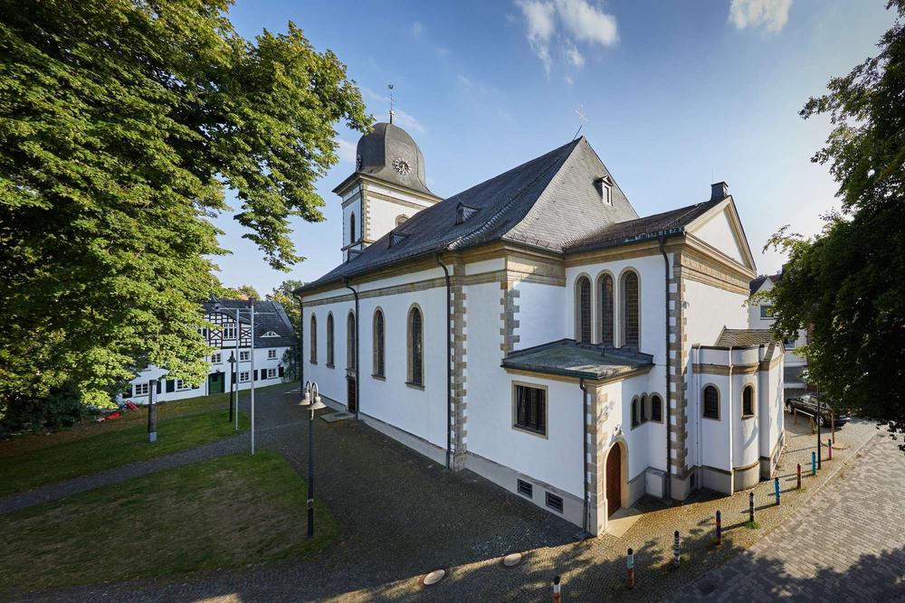 St.-Anna-Kirche am Kirchplatz