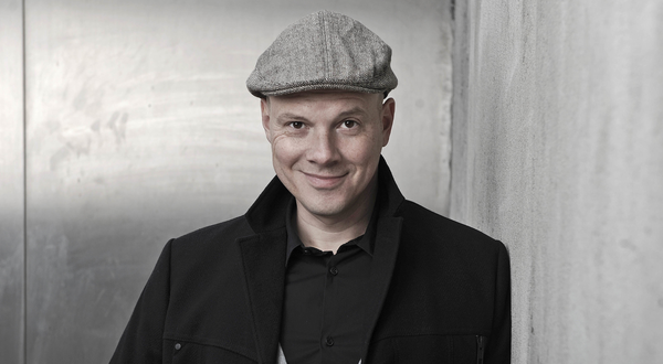 Oliver Hilmes
