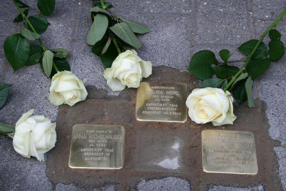 Verlegung der Stolpersteine im Jahr 2012