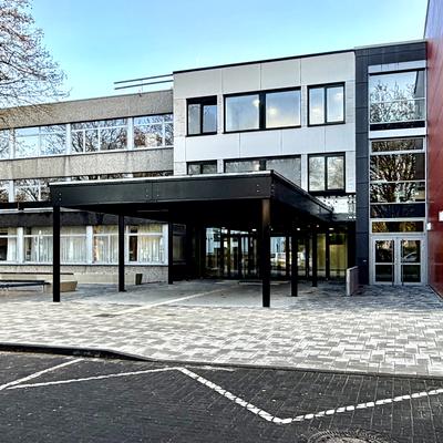 Eingang zur "Neuen Mitte"