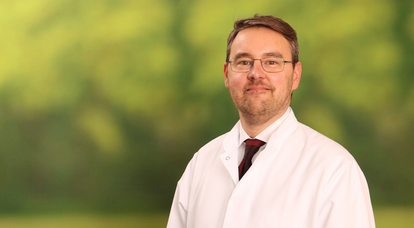 Dr. Andreas Rogalewski
