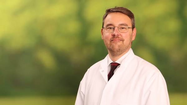Dr. Andreas Rogalewski